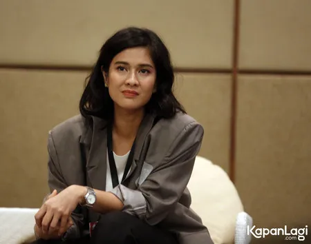 Foto Dian Sastrowardoyo