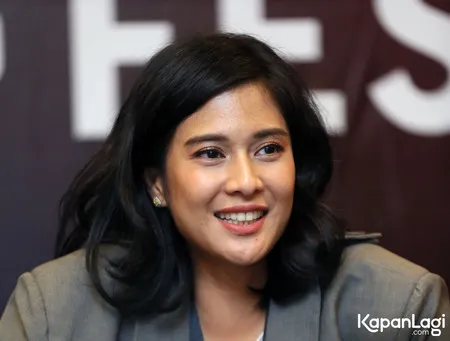 Foto Dian Sastrowardoyo