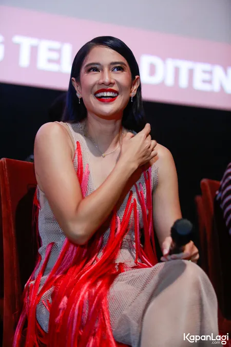 Foto Dian Sastrowardoyo