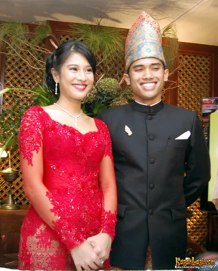 Foto Dian Sastrowardoyo