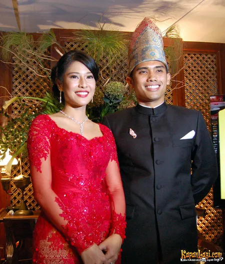 Foto Dian Sastrowardoyo