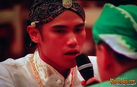 Foto Dian Sastrowardoyo