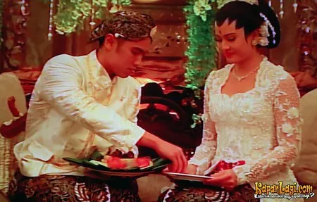 Foto Dian Sastrowardoyo