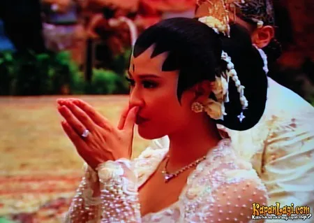 Foto Dian Sastrowardoyo