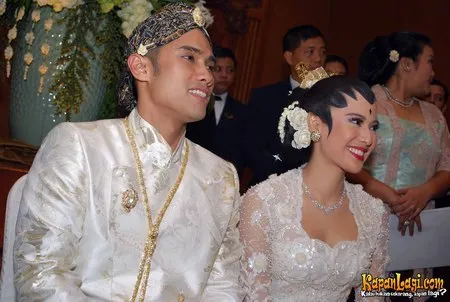 Foto Dian Sastrowardoyo