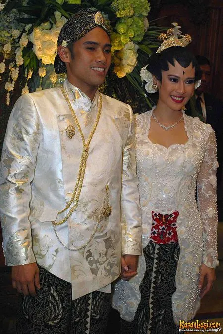 Foto Dian Sastrowardoyo