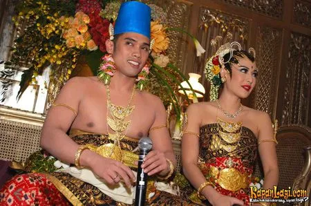 Foto Dian Sastrowardoyo