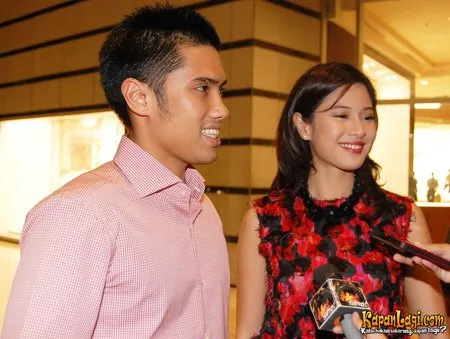 Foto Dian Sastrowardoyo