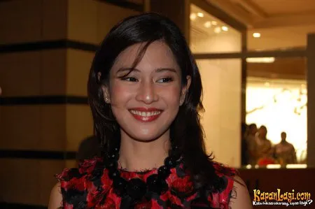 Foto Dian Sastrowardoyo