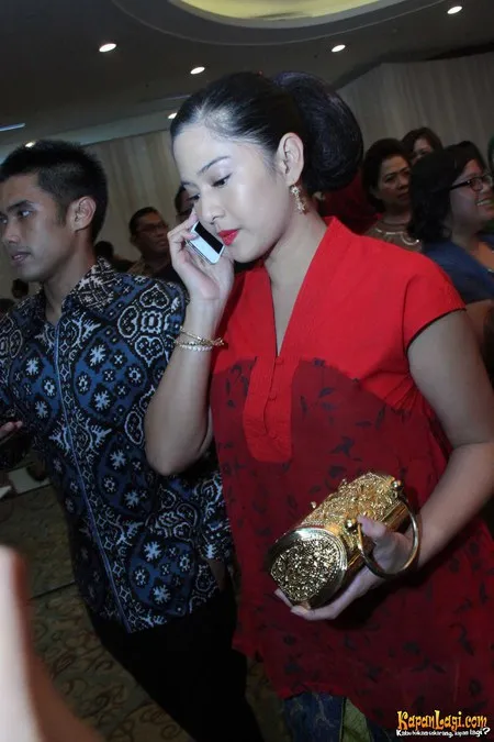 Foto Dian Sastrowardoyo