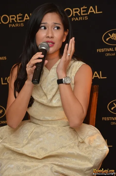 Foto Dian Sastrowardoyo