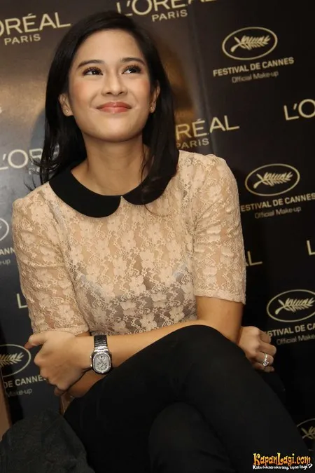 Foto Dian Sastrowardoyo