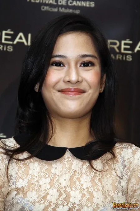 Foto Dian Sastrowardoyo