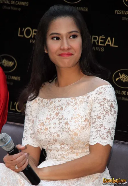 Foto Dian Sastrowardoyo