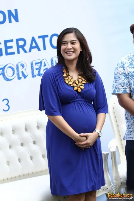 Foto Dian Sastrowardoyo