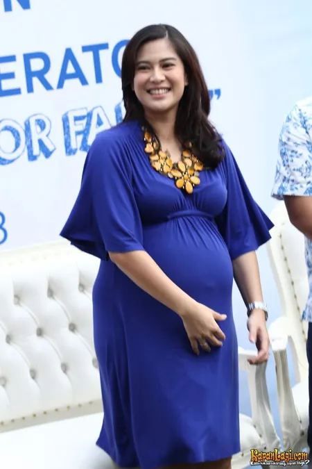 Foto Dian Sastrowardoyo