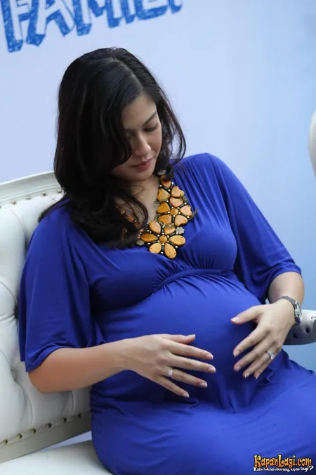 Foto Dian Sastrowardoyo