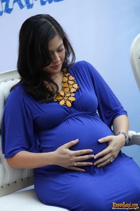 Foto Dian Sastrowardoyo