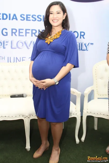 Foto Dian Sastrowardoyo