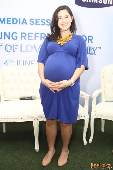 Foto Dian Sastrowardoyo