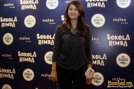 Foto Dian Sastrowardoyo