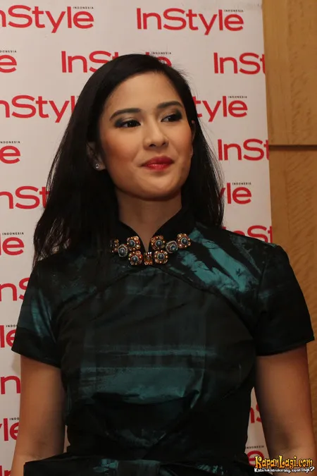 Foto Dian Sastrowardoyo