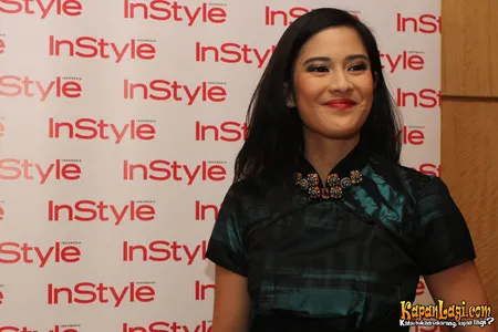 Foto Dian Sastrowardoyo