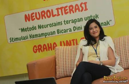 Foto Dian Sastrowardoyo