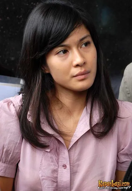 Foto Dian Sastrowardoyo