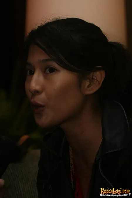 Foto Dian Sastrowardoyo