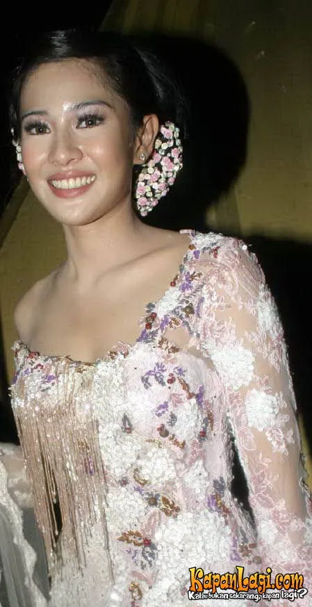 Foto Dian Sastrowardoyo