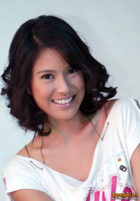 Foto Dian Sastrowardoyo