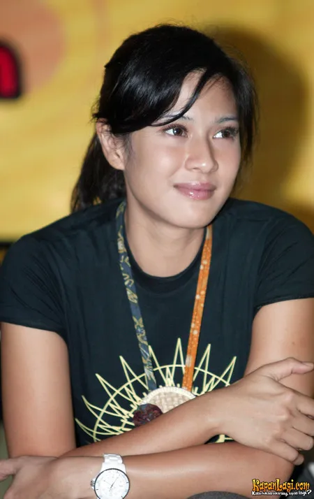 Foto Dian Sastrowardoyo