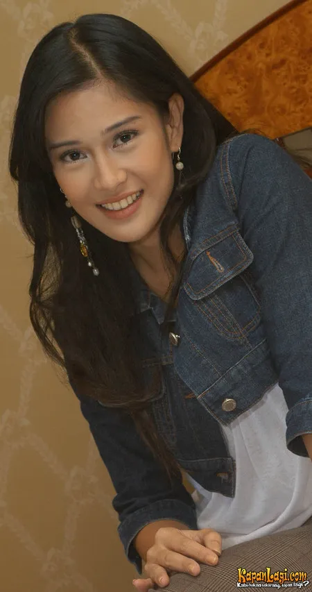 Foto Dian Sastrowardoyo