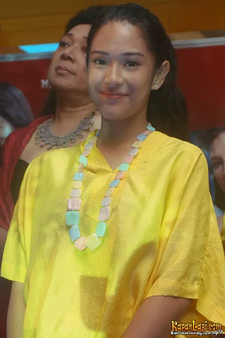 Foto Dian Sastrowardoyo