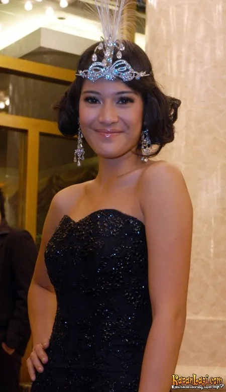 Foto Dian Sastrowardoyo