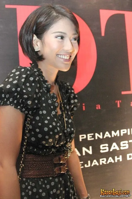 Foto Dian Sastrowardoyo