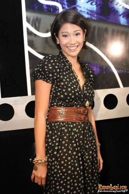 Foto Dian Sastrowardoyo