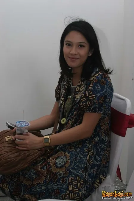 Foto Dian Sastrowardoyo