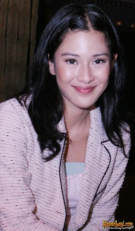 Foto Dian Sastrowardoyo