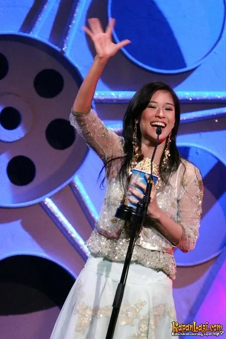 Foto Dian Sastrowardoyo