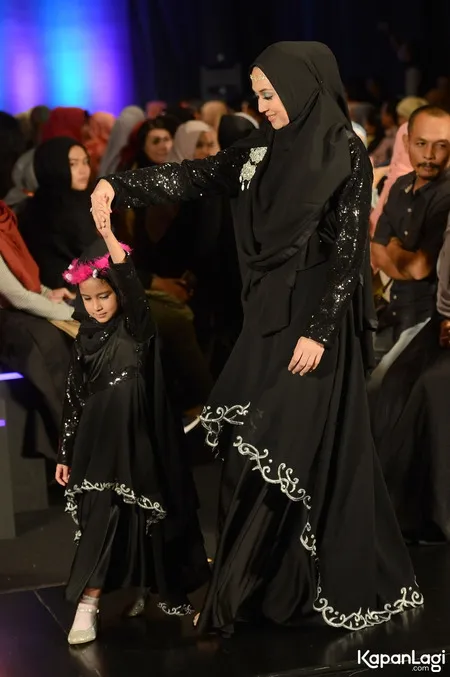 Foto Dina Lorenza