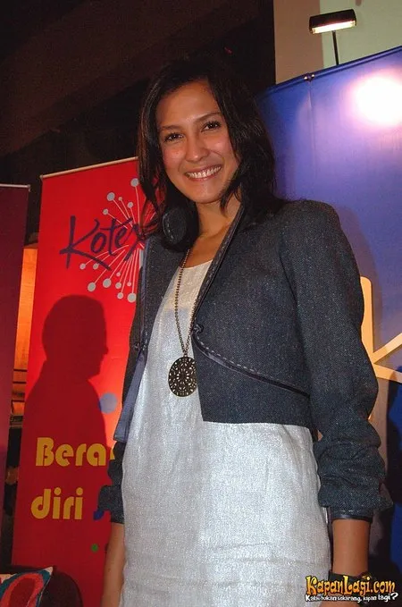 Foto Dina Olivia