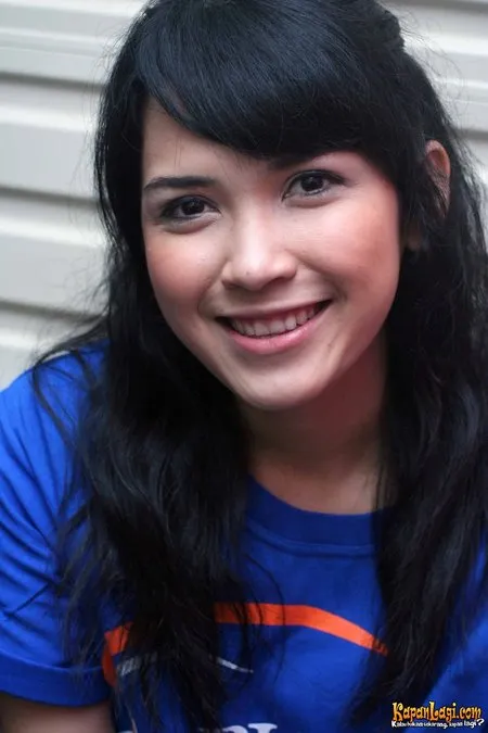 Foto Dinda Kanyadewi