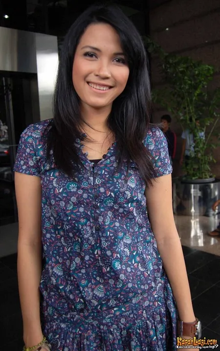Foto Dinda Kanyadewi