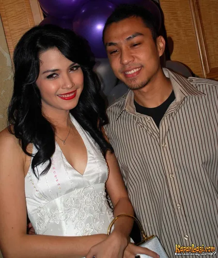 Foto Dinda Kanyadewi