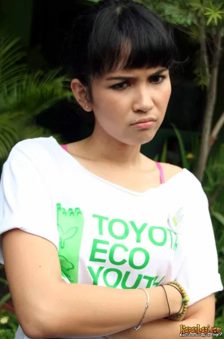 Foto Dinda Kanyadewi
