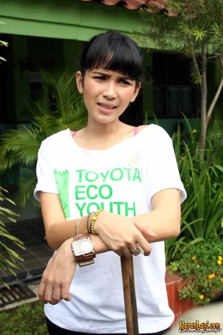 Foto Dinda Kanyadewi