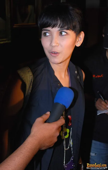Foto Dinda Kanyadewi