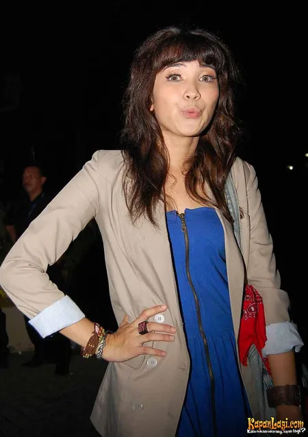 Foto Dinda Kanyadewi